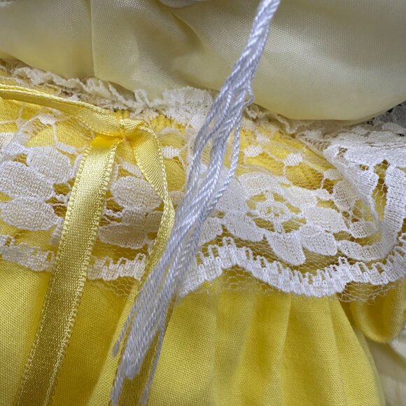 Vintage Bunny Rabbit Happy Mates Puffalump Plush Yellow Dress Lace Trim 80s - Picture 8 of 12